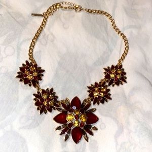 Statement Necklace.      NWOT